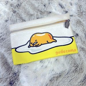⭐️3 for $10 bundle⭐️  Gudetama fried egg cosmetics bag